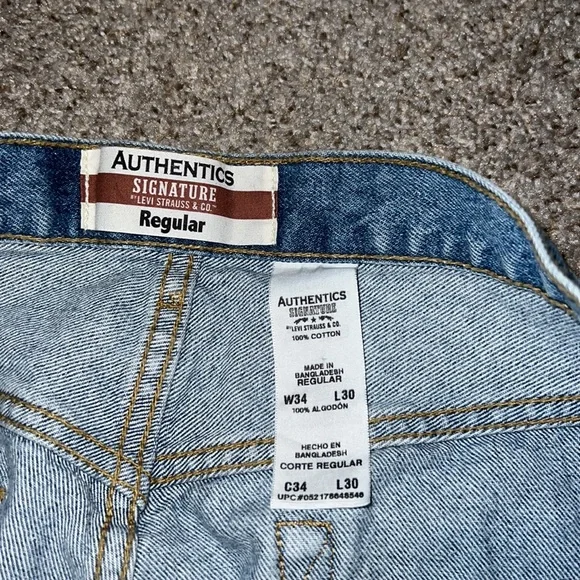 AUTHENTIC LEVI’S - Picture 5 of 6